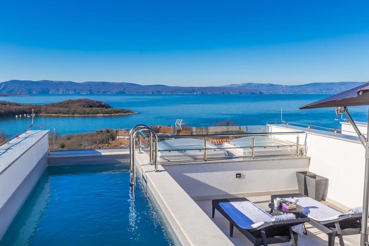 Apartments Solis Lacus Penthouse Njivice Dış mekan fotoğraf
